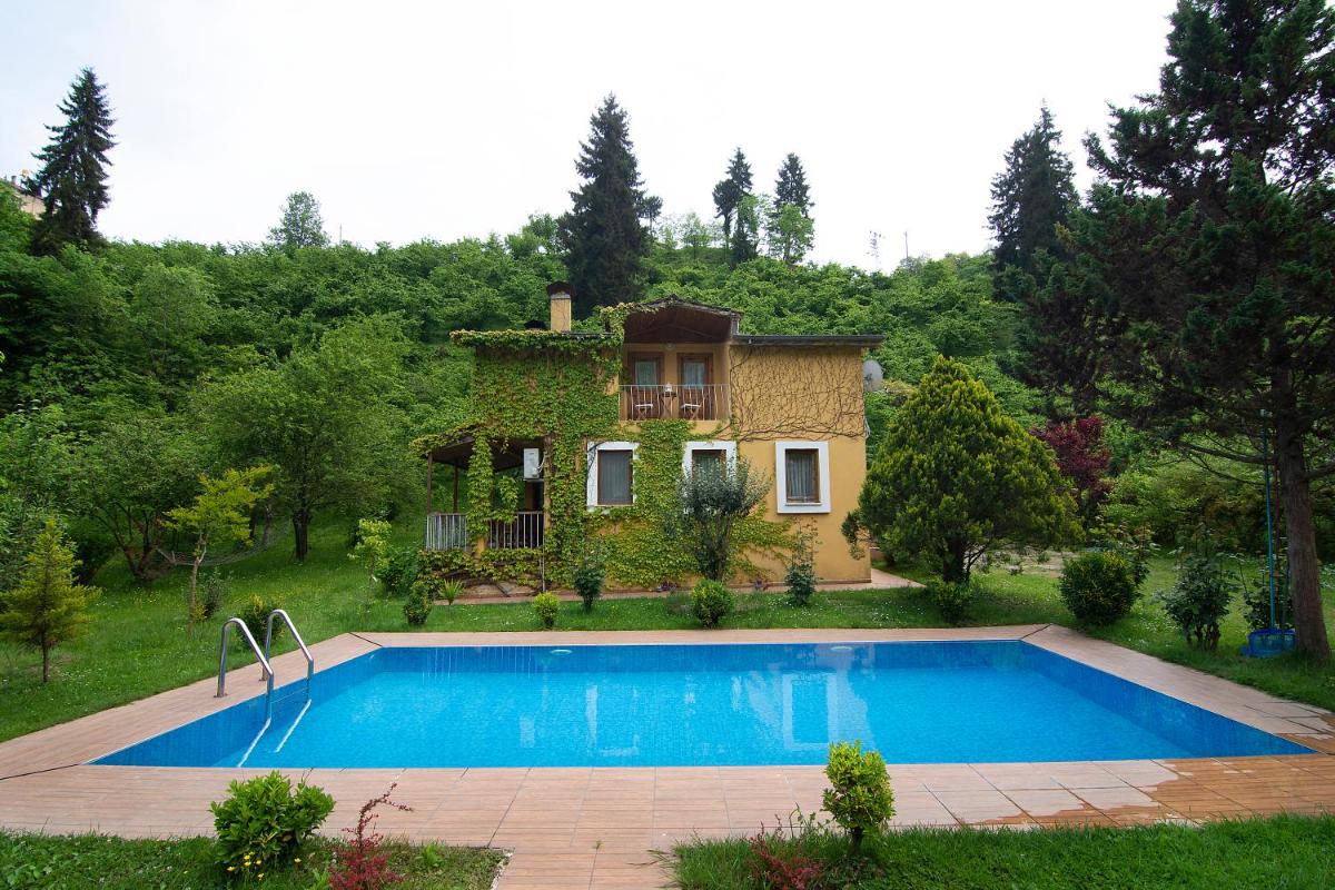 Villa River Village - Housity