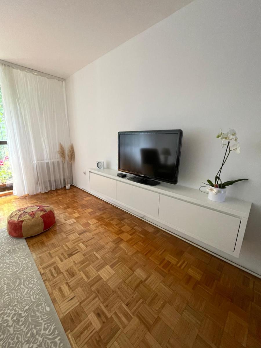 Sarajevo Apartment Point of view - Housity