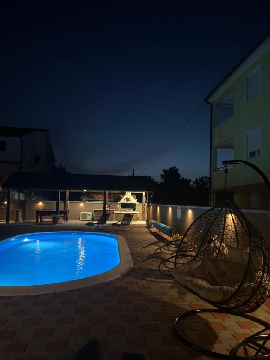 Lucija - Housity