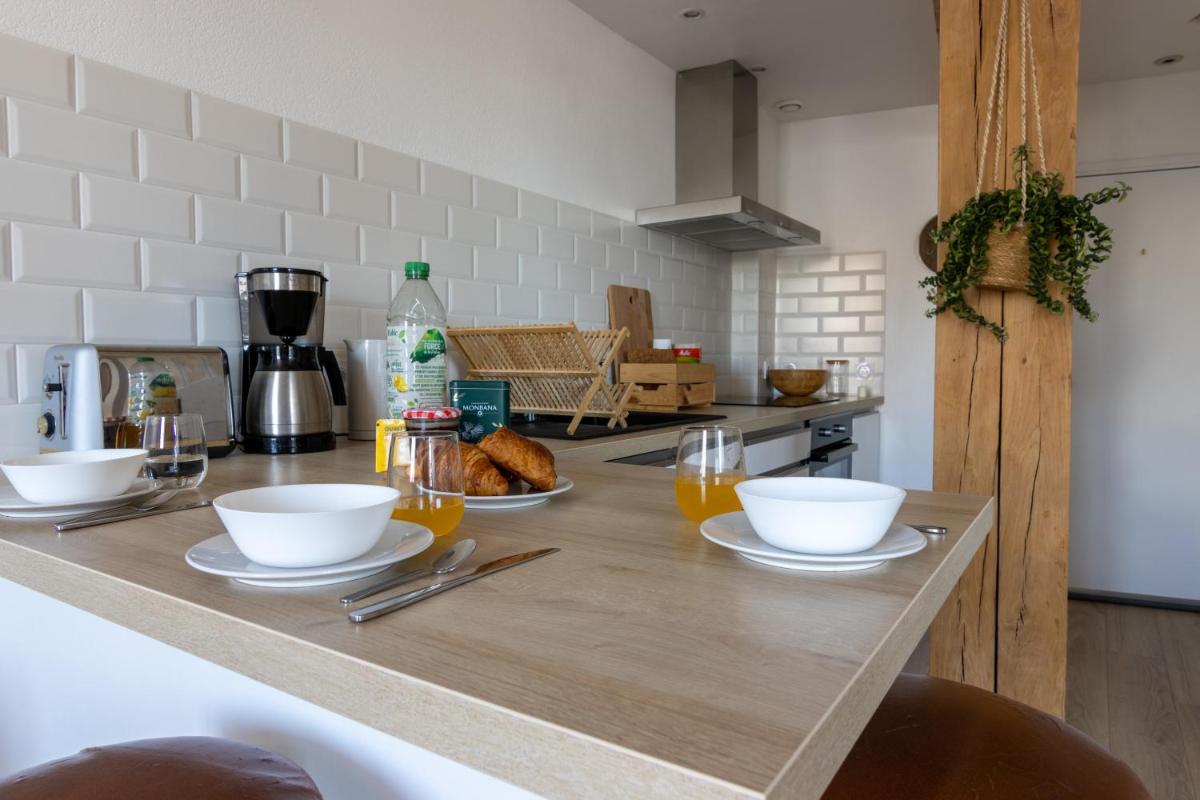 Suitetrails - APPARTEMENT DUPLEX SAUMUR CENTRE, refait à neuf, à proximité du château