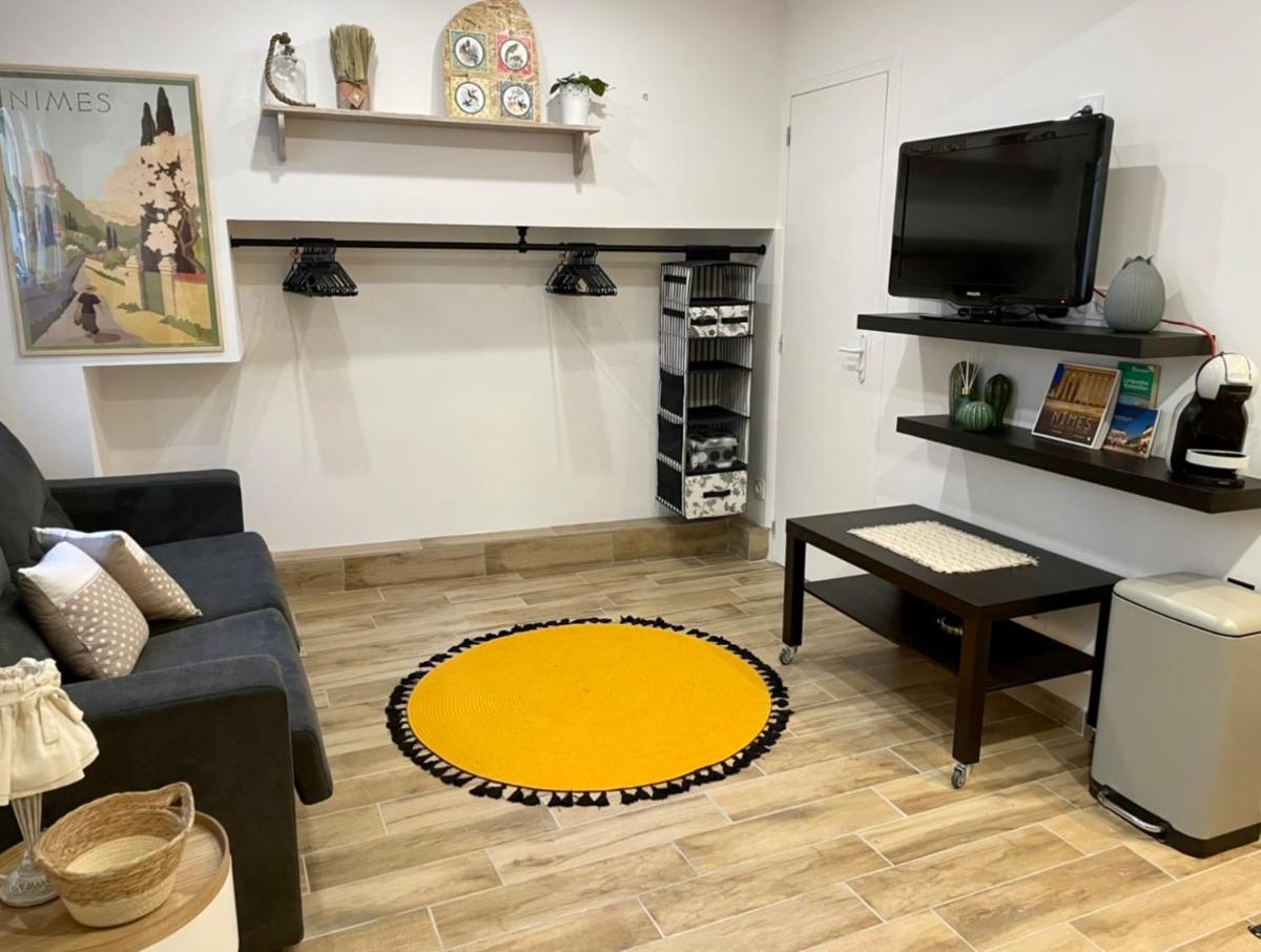 Coeur de Nîmes - Beau studio de qualité - Housity