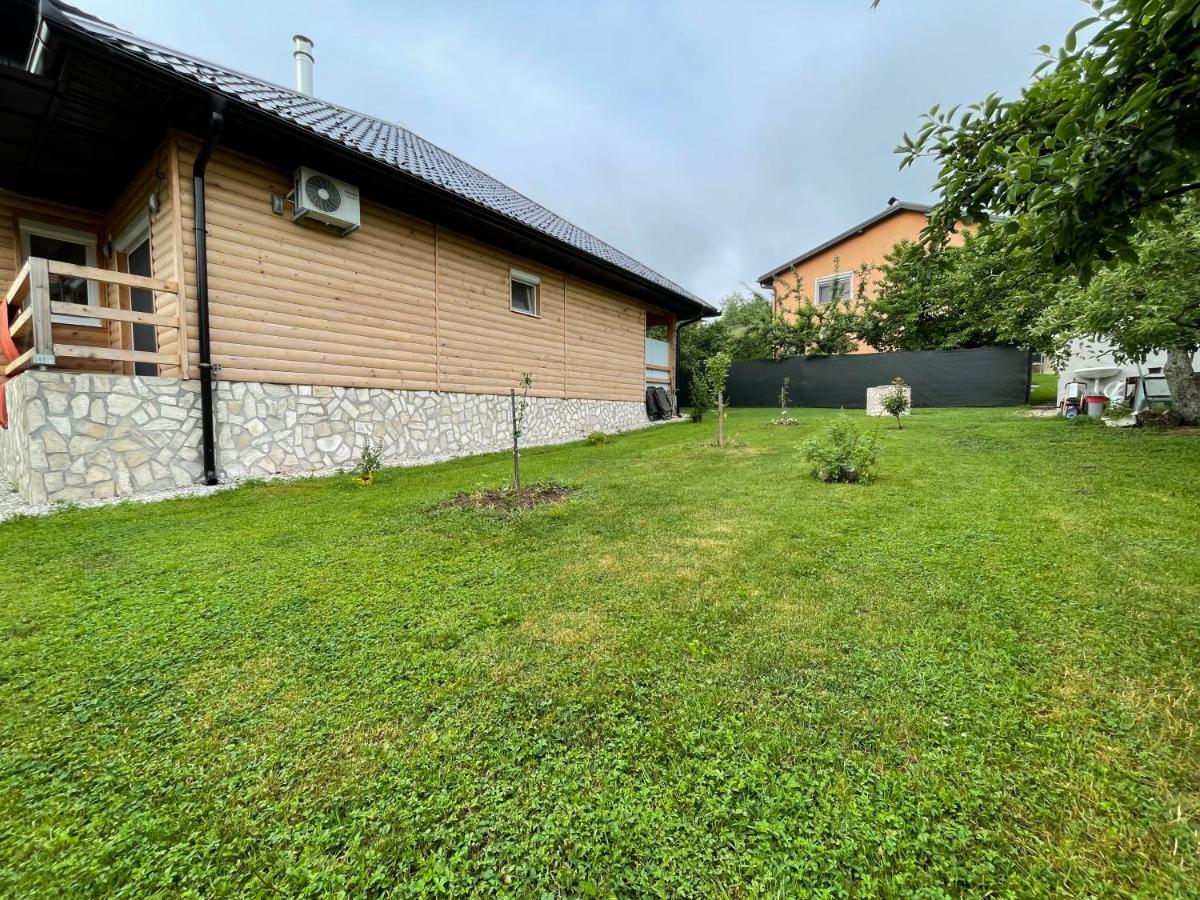 Wooden Villa Sarajevo - Housity