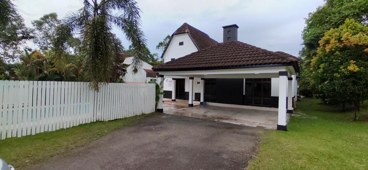 A'Famosa Private Pool Villa - Housity