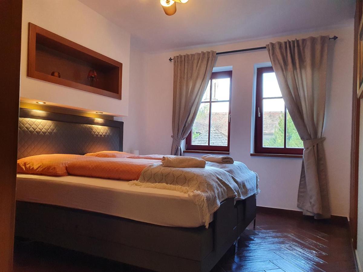 ENJOY 110qm Apartment im historischen Zentrum - Housity