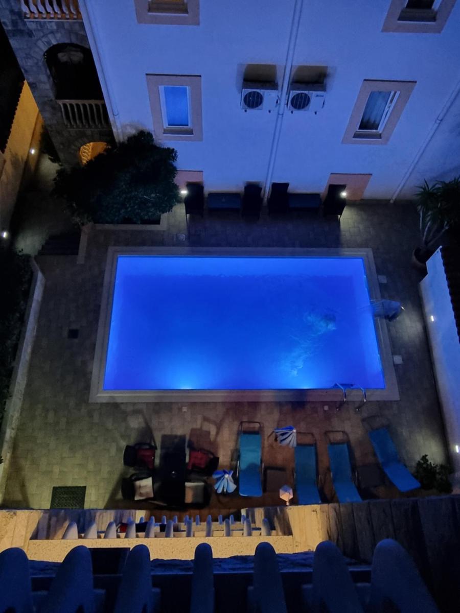 Villa IPER - Housity