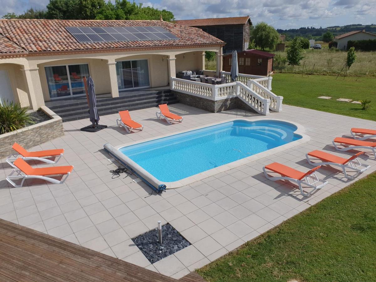 villa 15 personnes avec piscine et terrain de pétanque - Housity