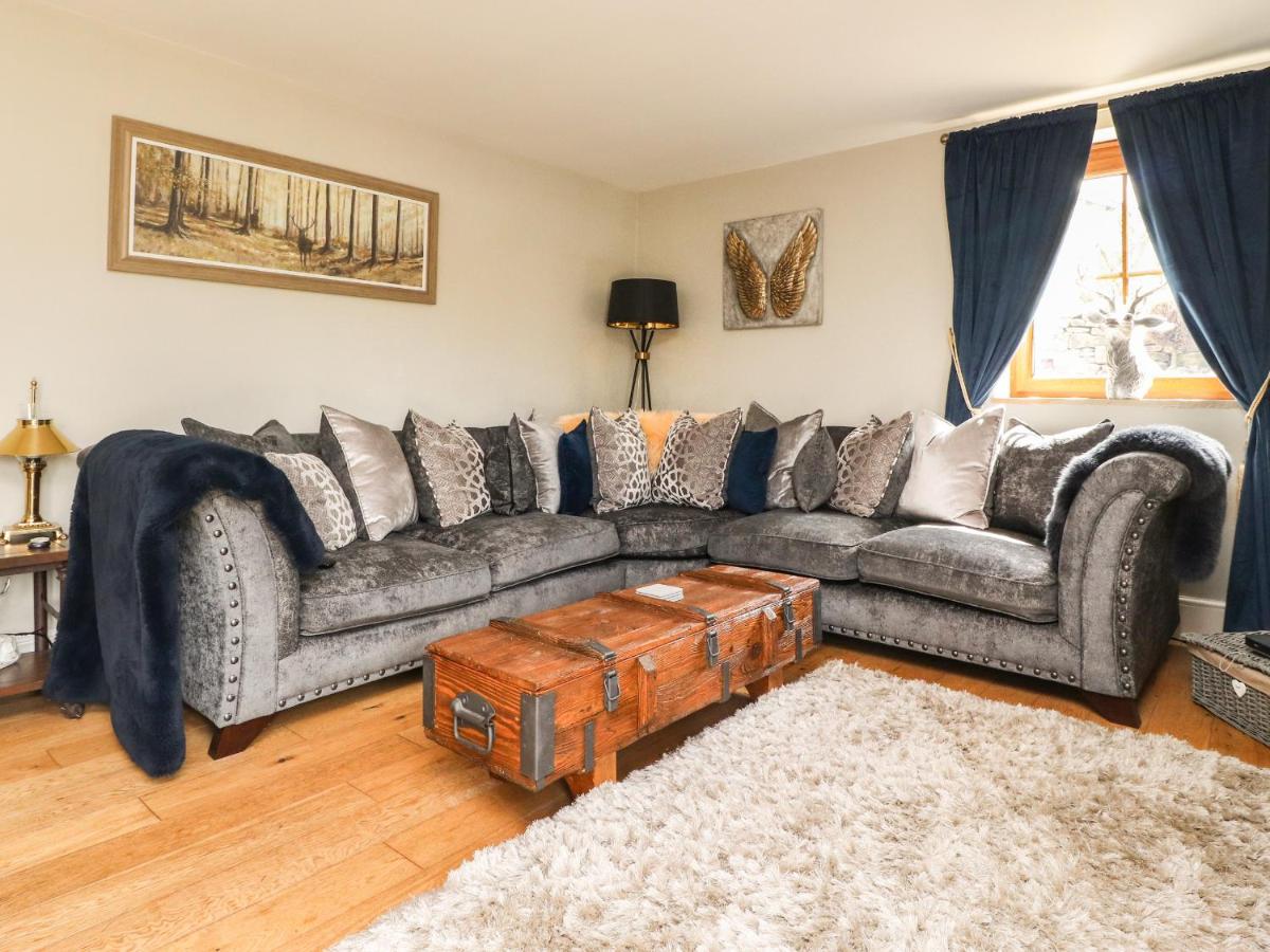 Meadow View Cottage - Housity