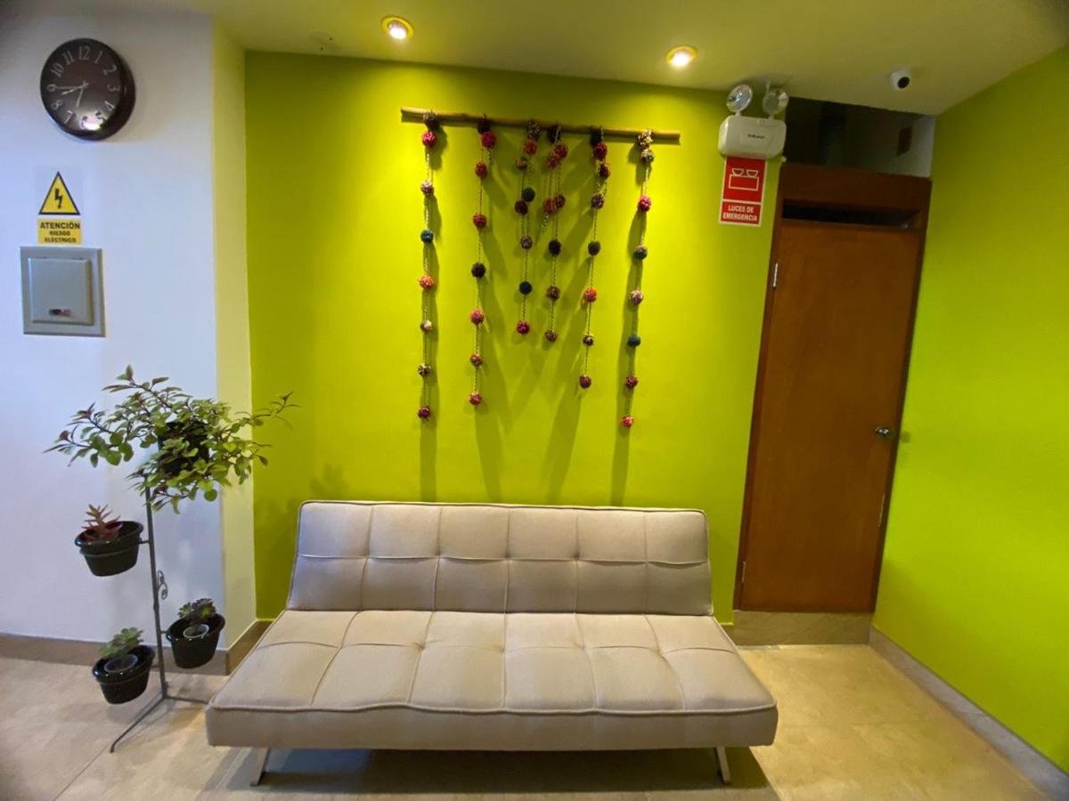 BROTHERs HOUSE - Hizvo