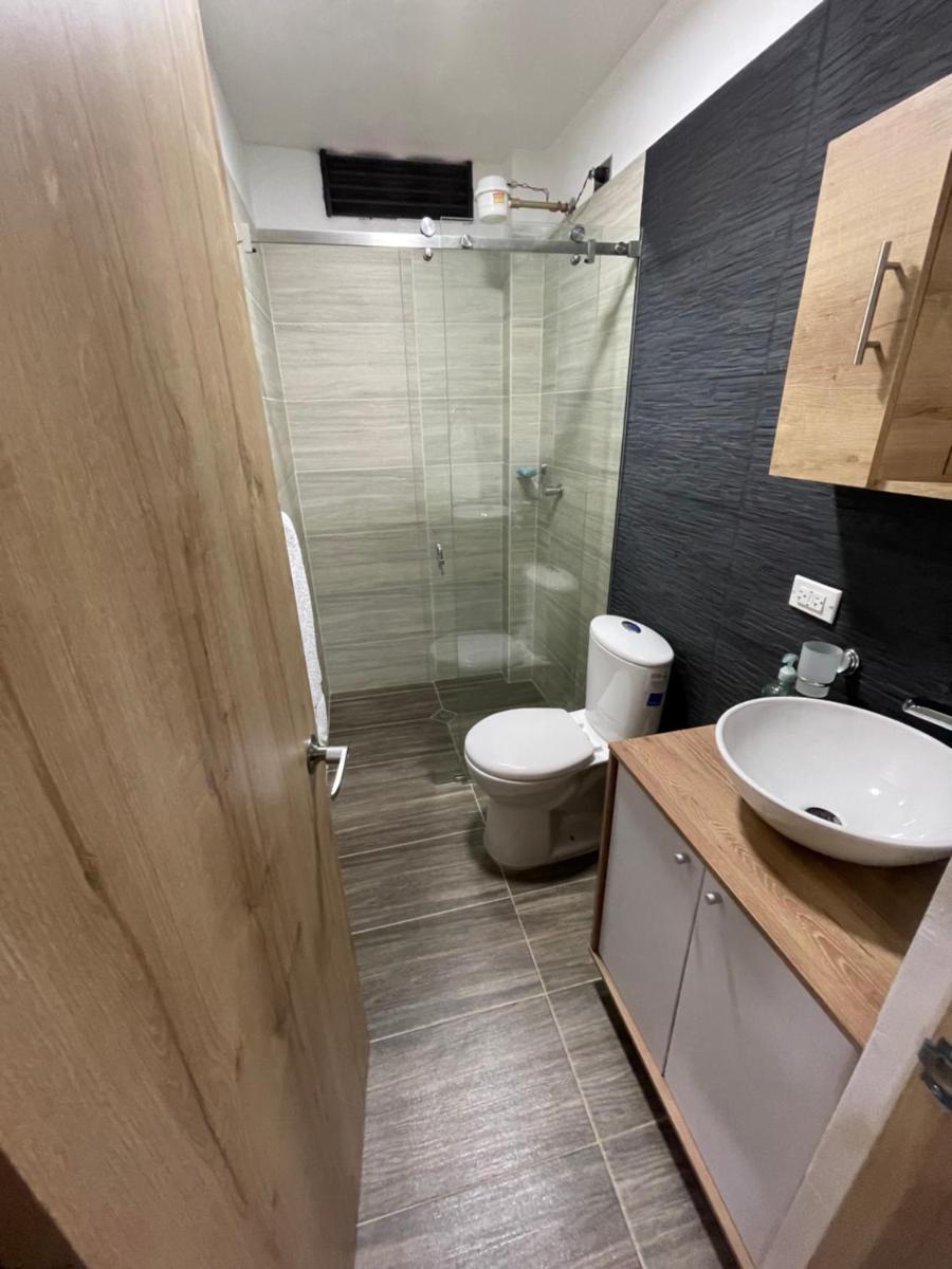 Vista montaña Guatape by Hope - Housity