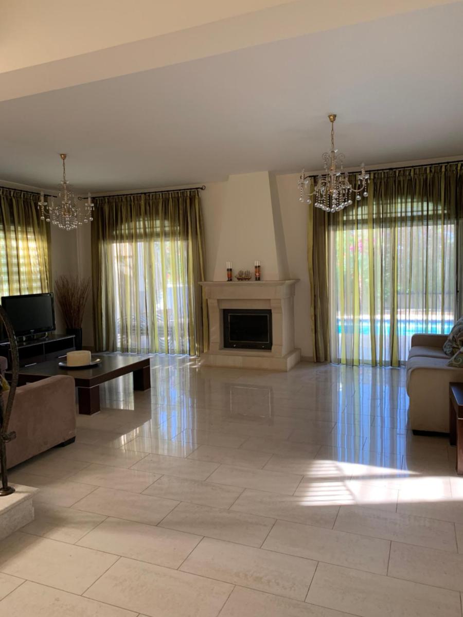 Villa in Protaras - Hizvo