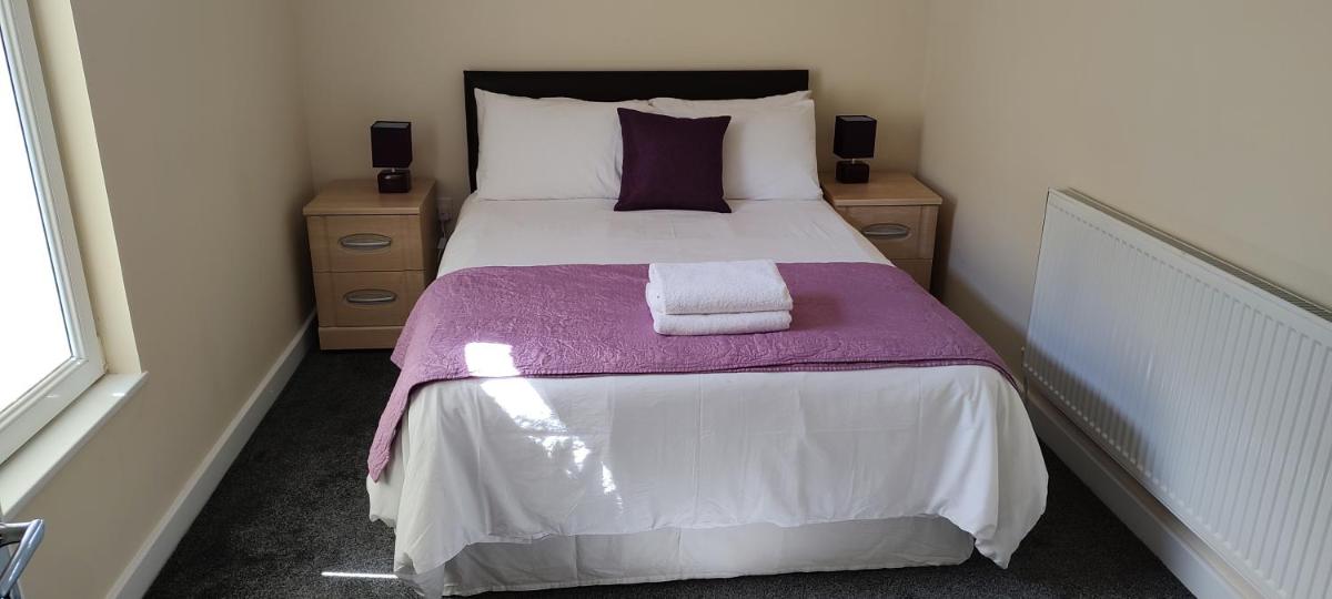 Sandfields House - Housity