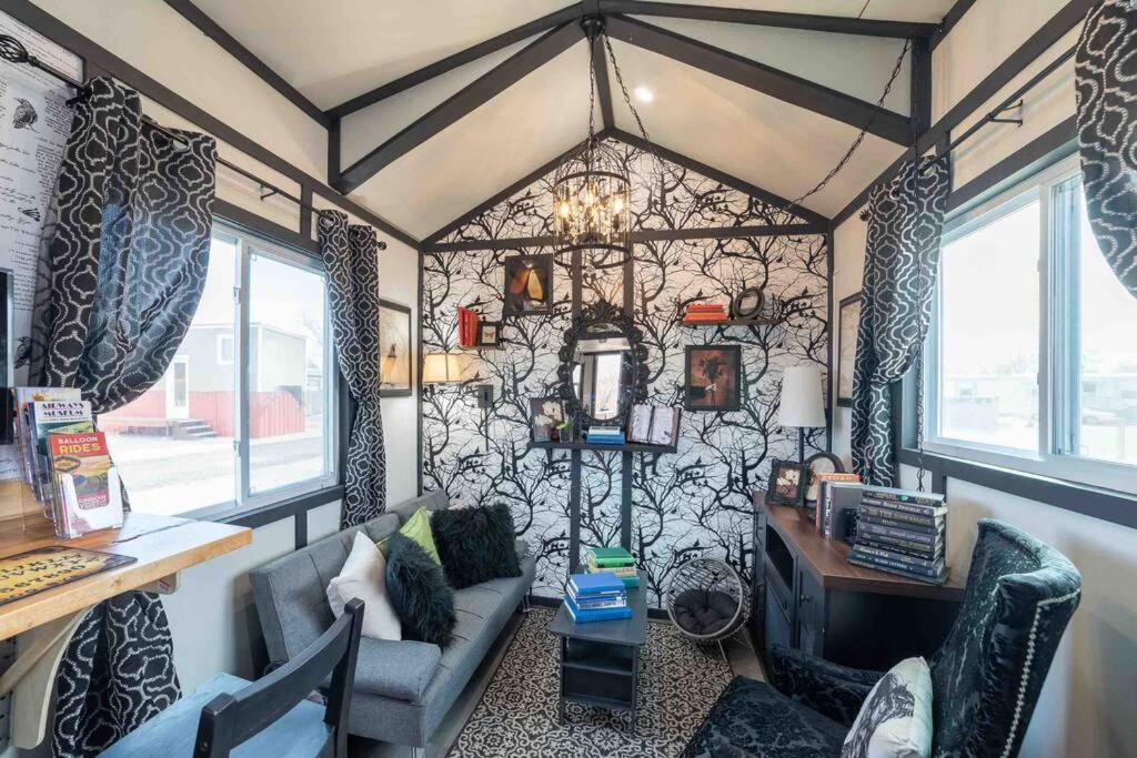 NEW Relentless Raven2 TinyHouse w/Escape Room - Housity