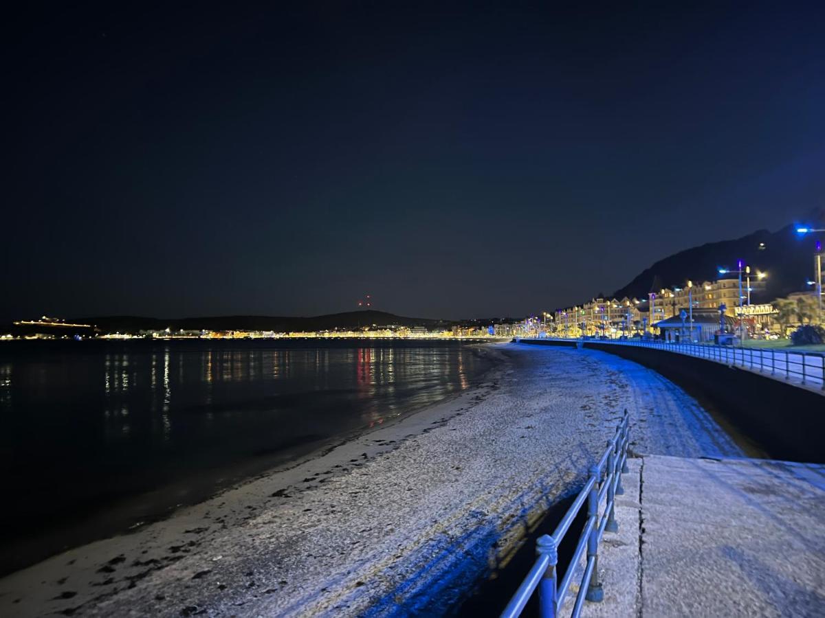 Sea-Renity - Self Catering Holiday Let - Housity