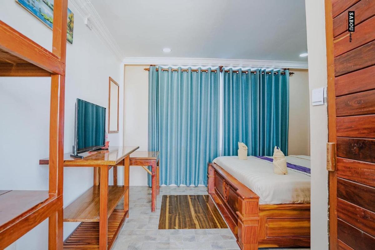 Neakru Guesthouse and Restaurant - Housity
