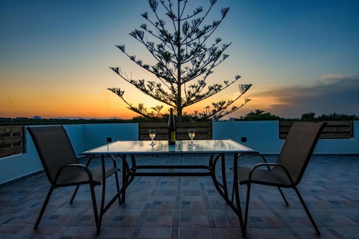 Seascape Residence Stavros - Housity