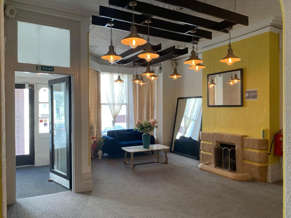 Pearl & Pebbles Eastbourne - Housity