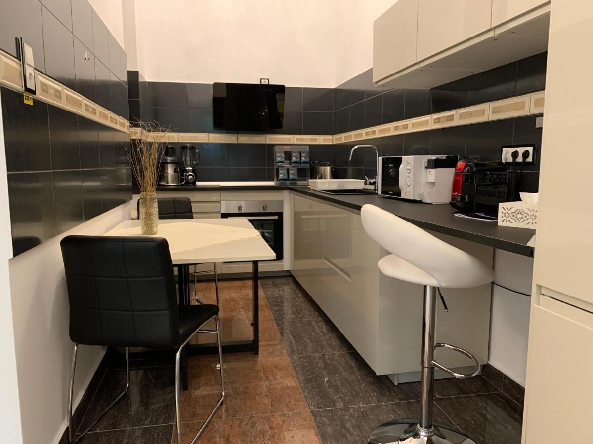 Casa Central Luxury - Housity