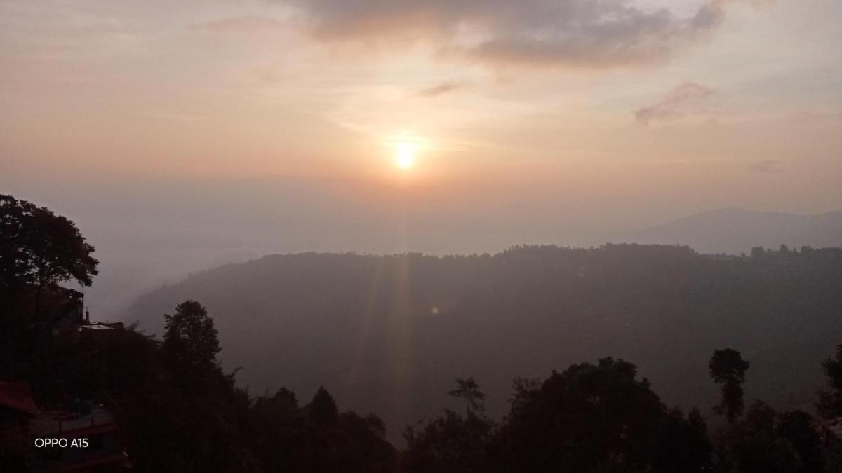 Suitetrails - Madys view -Aaple Ghar