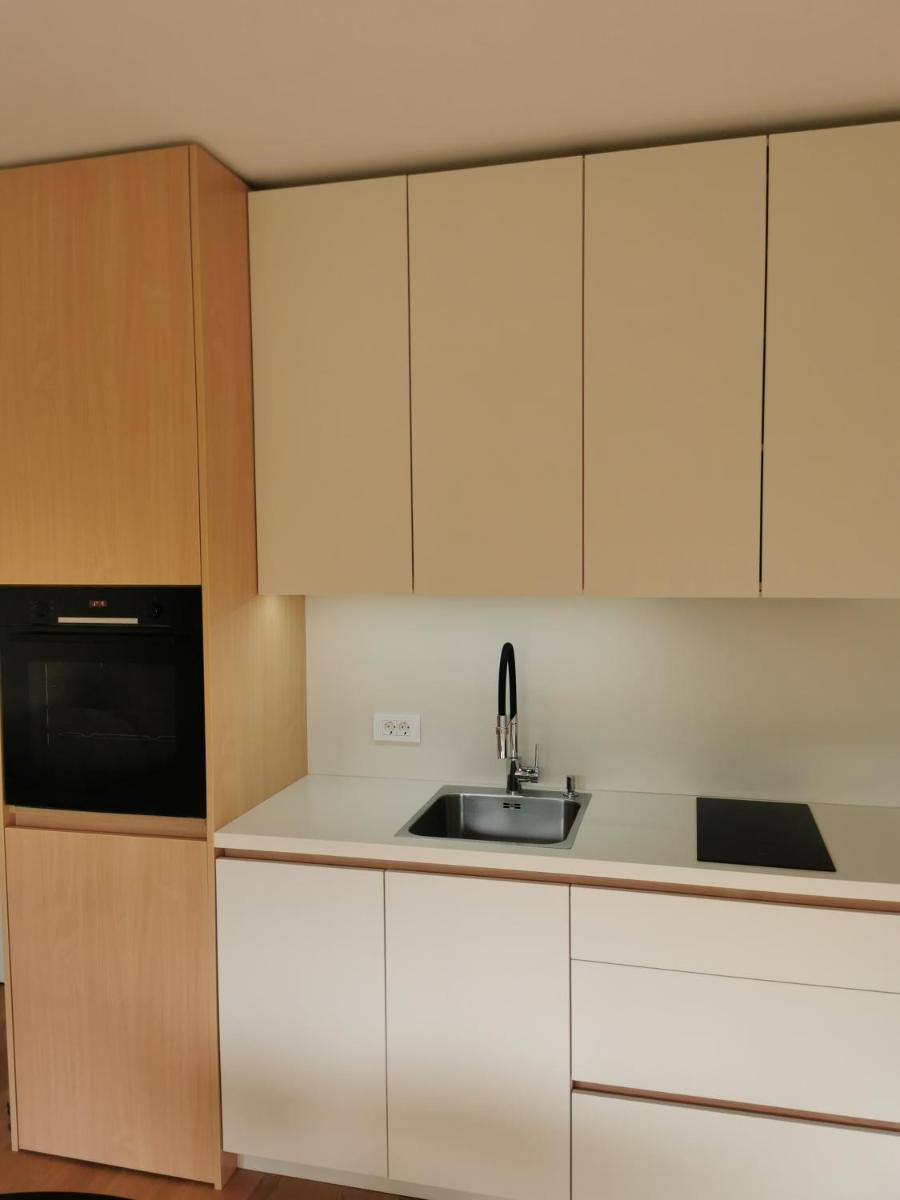 Apartment 191 with balcony - Housity