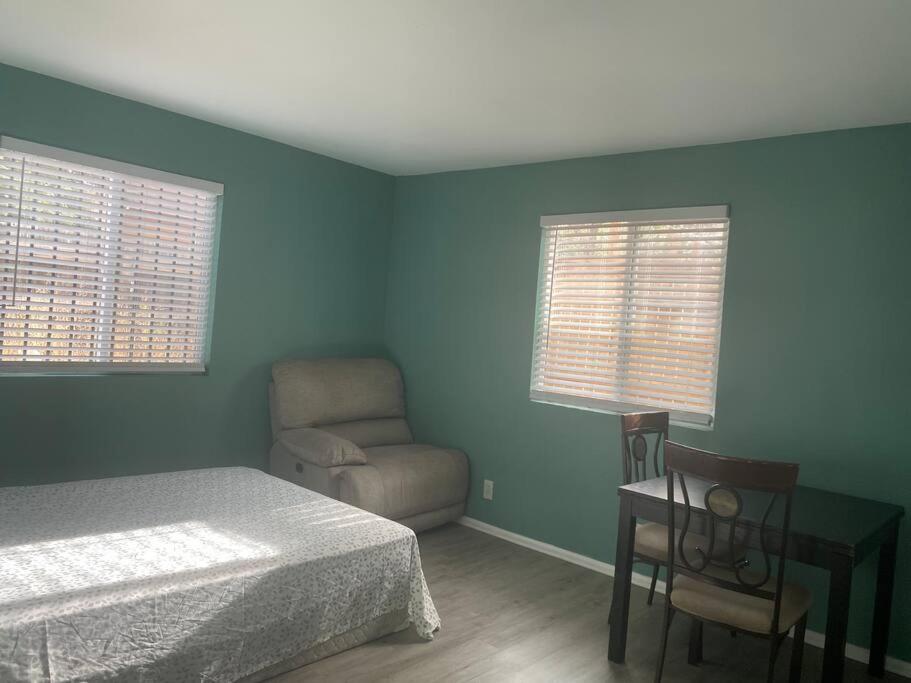 Nicely Secluded Home in a Convenient Location - Housity