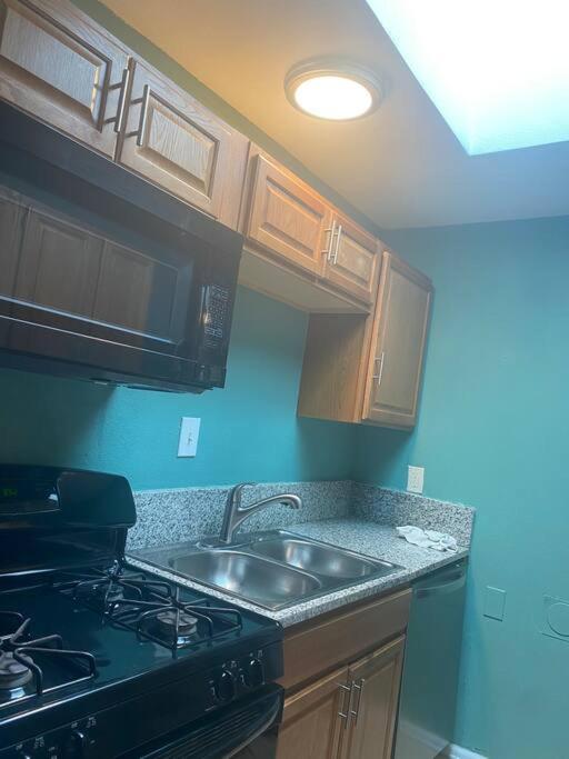 Nicely Secluded Home in a Convenient Location - Housity