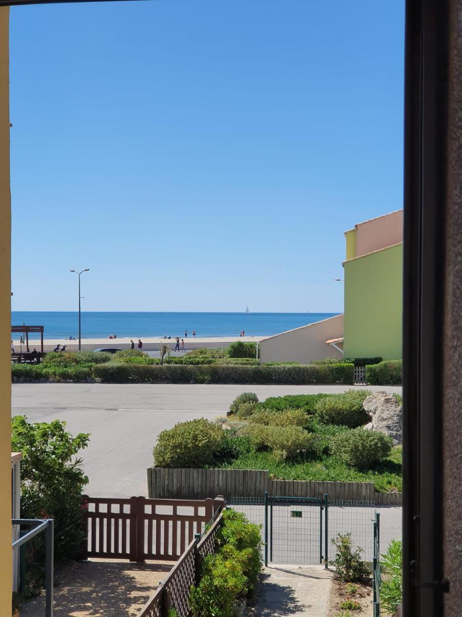 Appartement T2 27m² meublé, vue mer à 50m de la plage - Housity