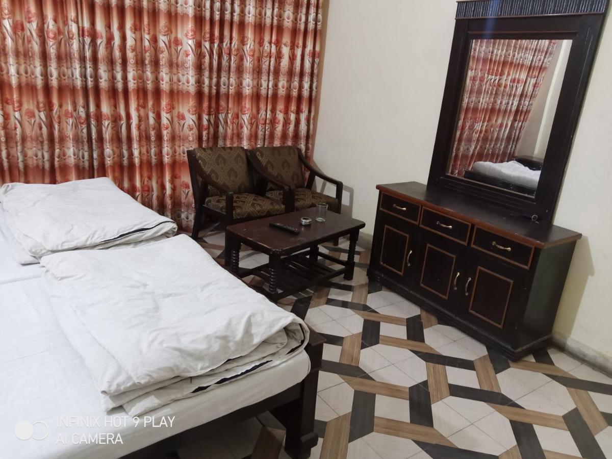 HOTEL DE GRAND - Housity