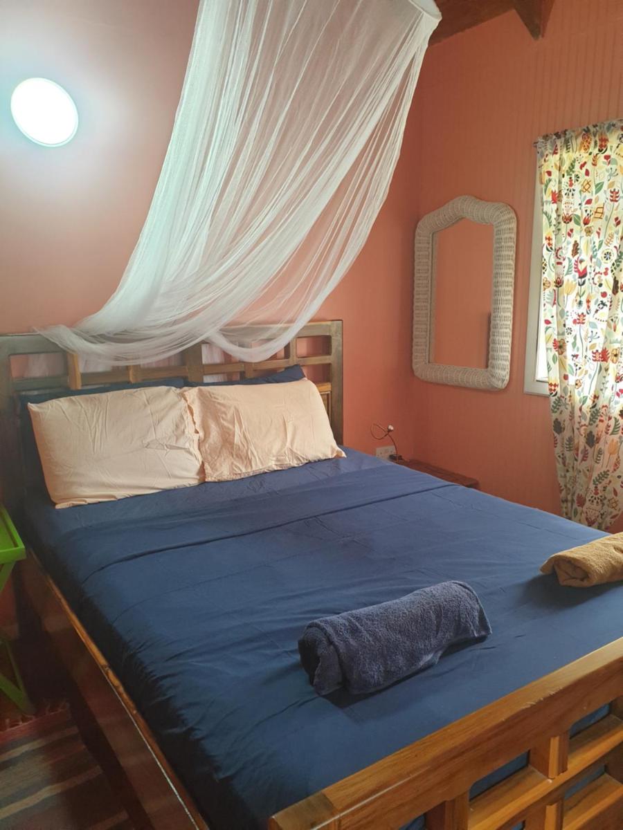Seawind Cottage Authentic St.Lucian Accommodation near Plantation Beach - Housity