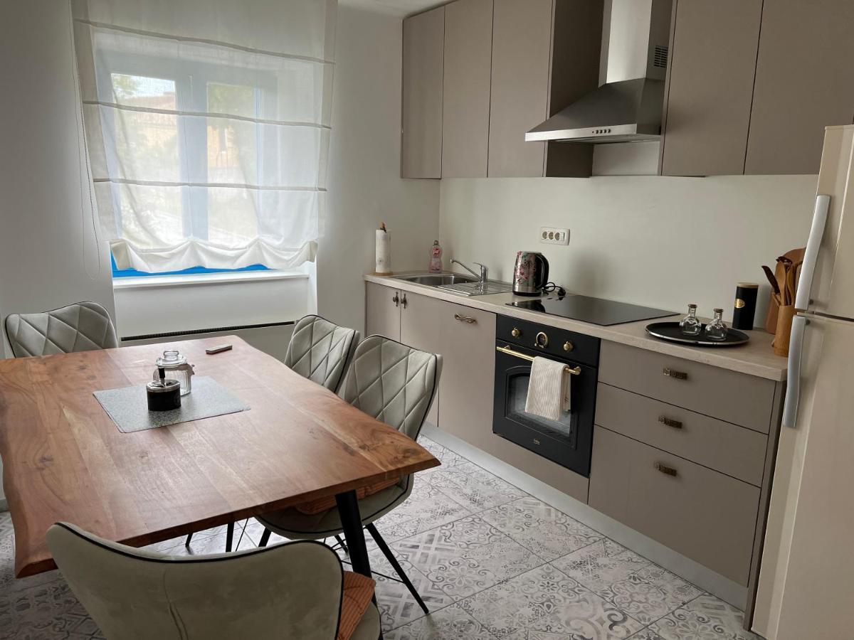 Doneto, apartment in private house - Housity