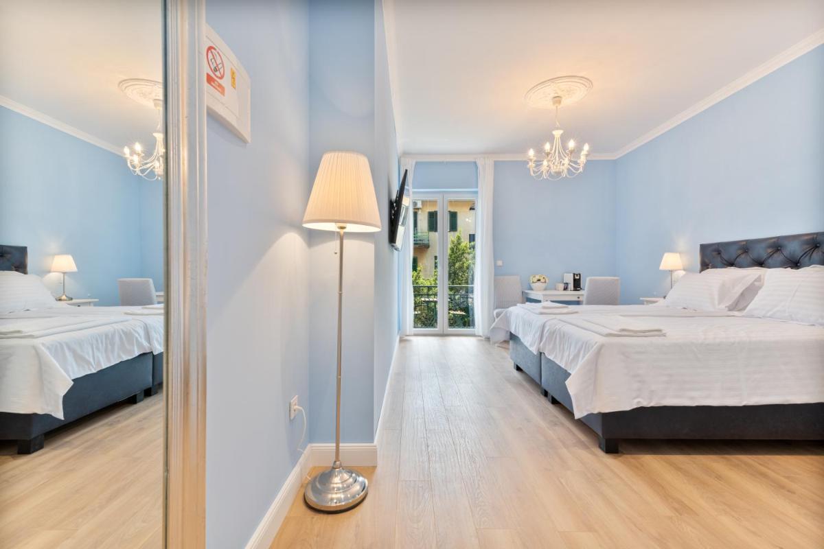 Finest rooms Leonilda-Central Split-Balcony&City view options - Housity