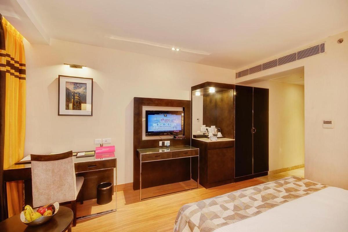 Suitetrails - The Palm Spring a Boutique Hotel Naraina New Delhi
