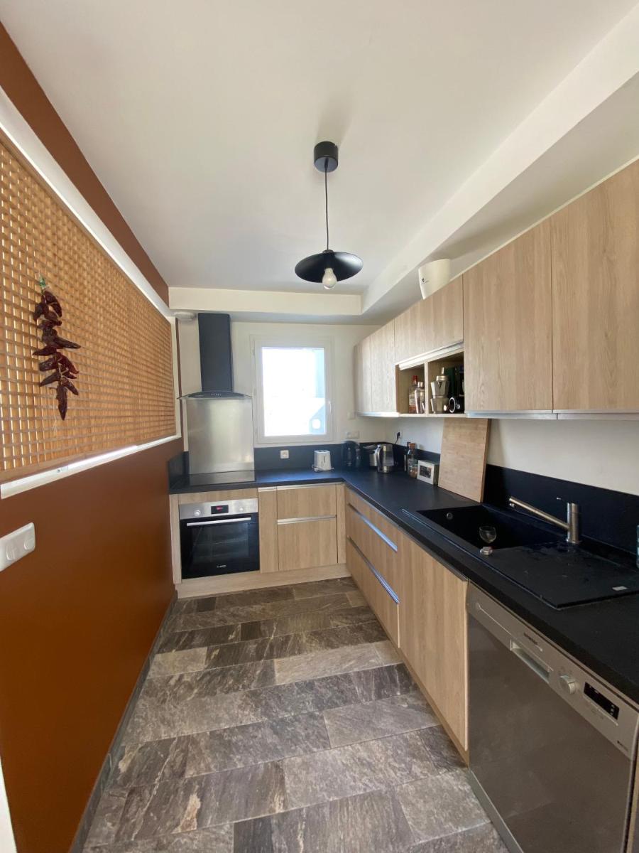 EDEN HOUSE entre vignobles et mer très bel appartement dans villa - Housity