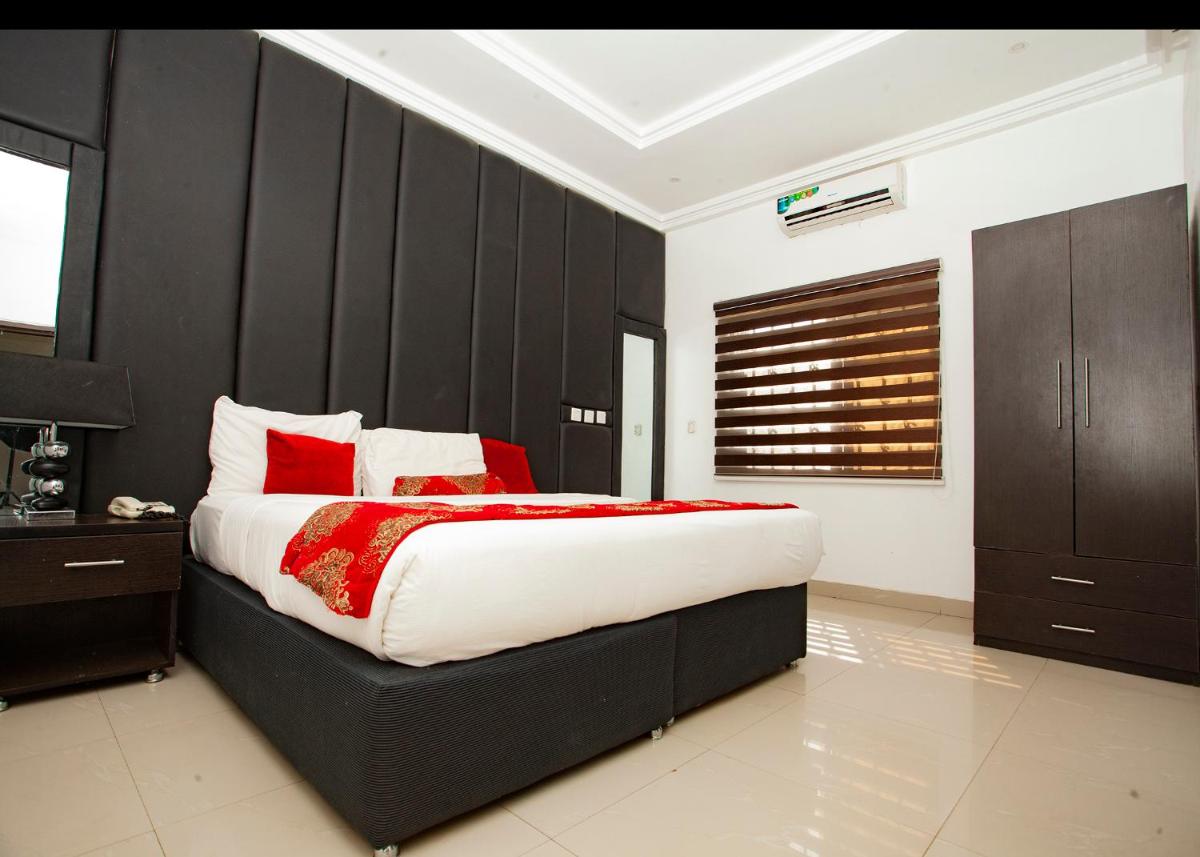 Suitetrails - Grand Palazzo Hotel Gwarimpa
