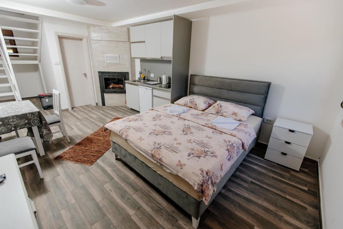 Bungalow Holiday - Hizvo