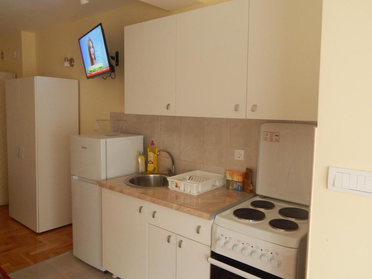 Apartmani Jelica FREE PARKING - Hizvo