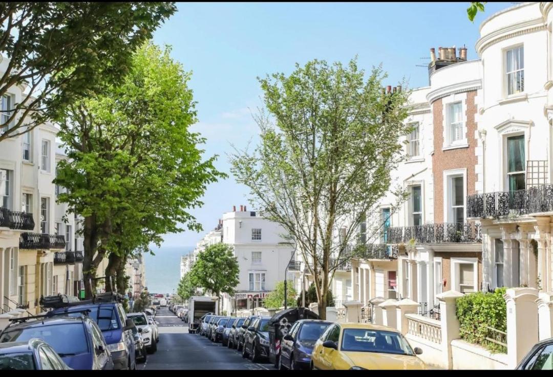 Spacious Brighton Beach studio - Housity