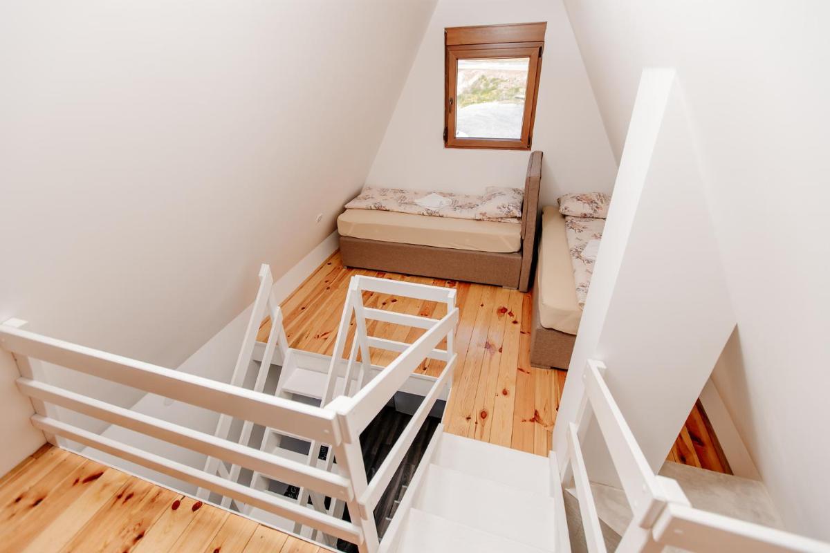 Bungalow Holiday - Housity