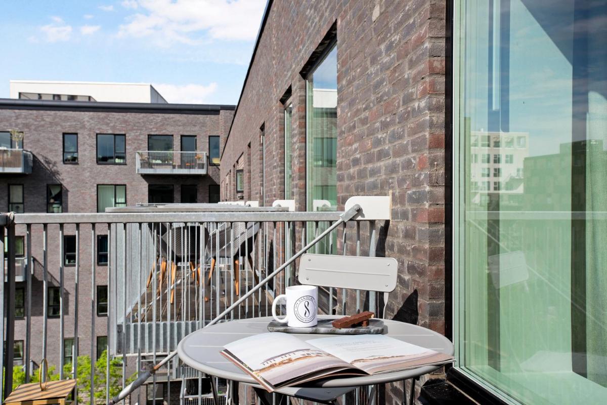 Suitetrails - Sanders Arena - Adorable Two-Bedroom Apartment Close to Metro Station