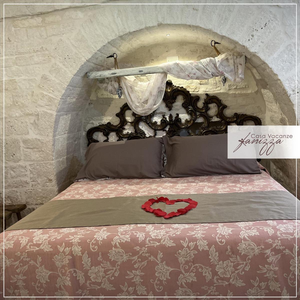 Suite fanizza cummerse in pietra con idromassaggio - Housity
