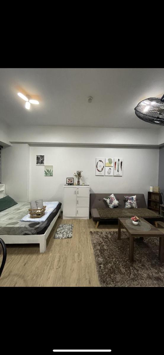 Anuva Condo Staycation by Nelia - Housity
