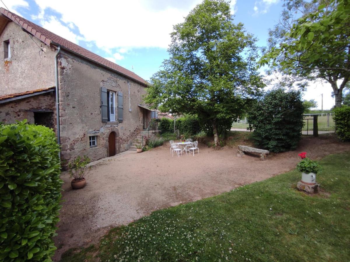 gite le vieux perrin - Housity