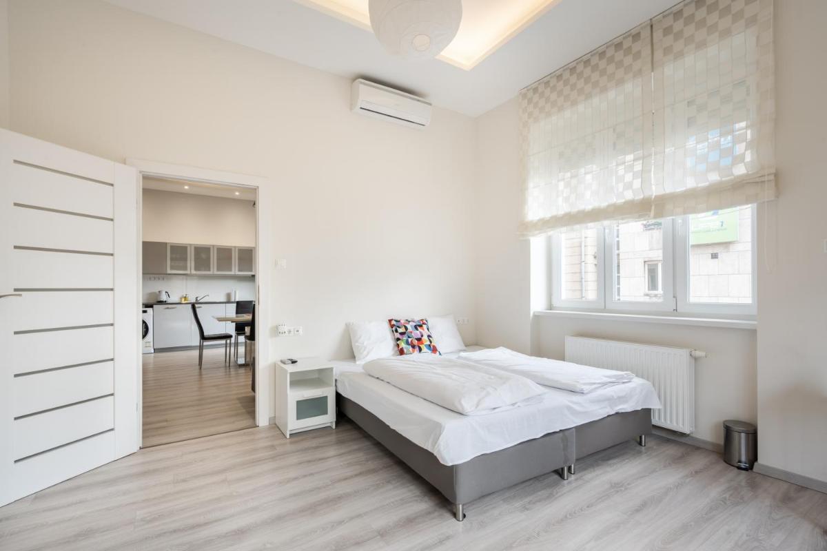 Cascade Corvin Apartment - Housity