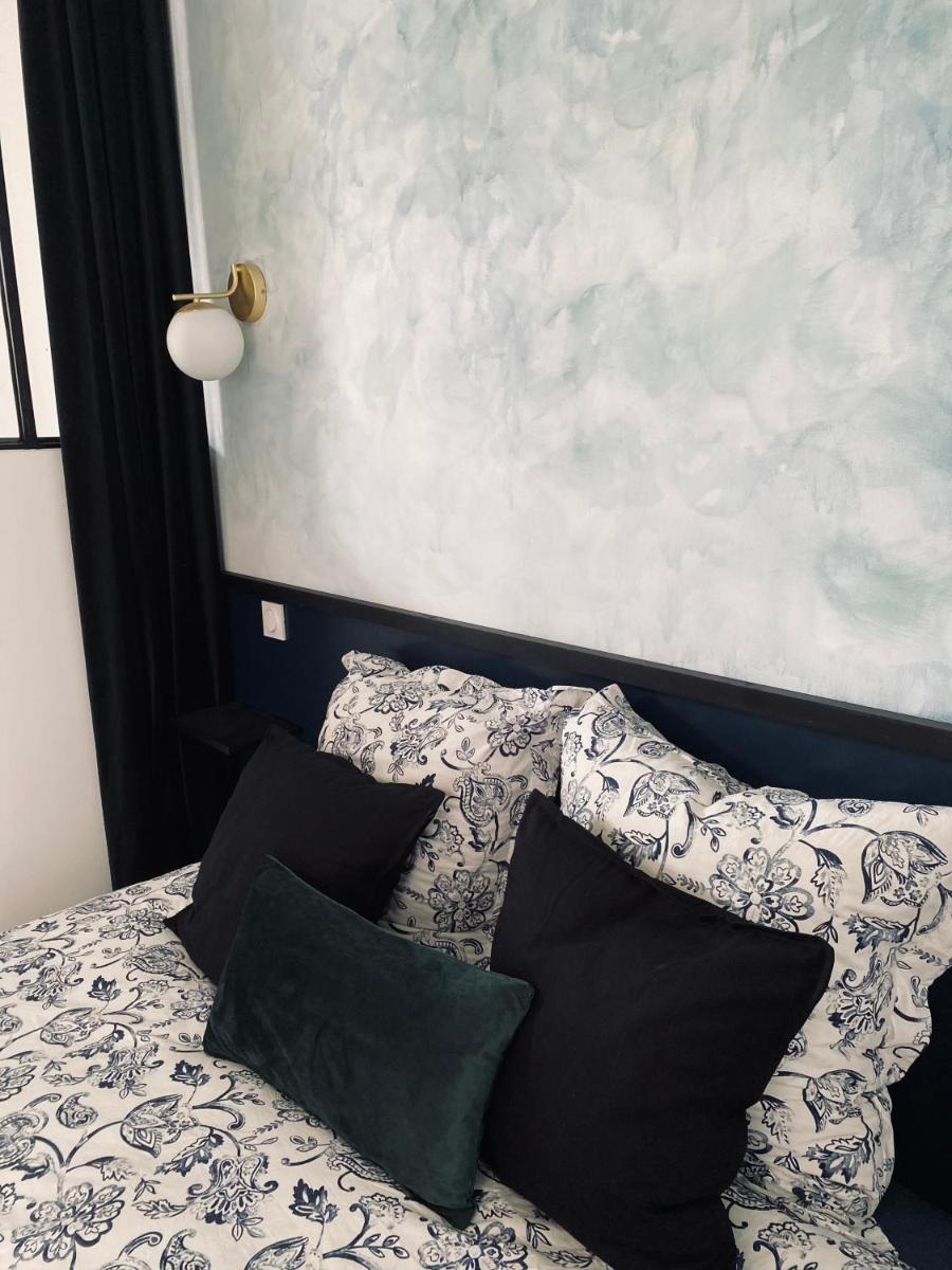 La Suite Dandy - Beau T2 -Terrasse, Parking gratuit, Climatisation - Housity