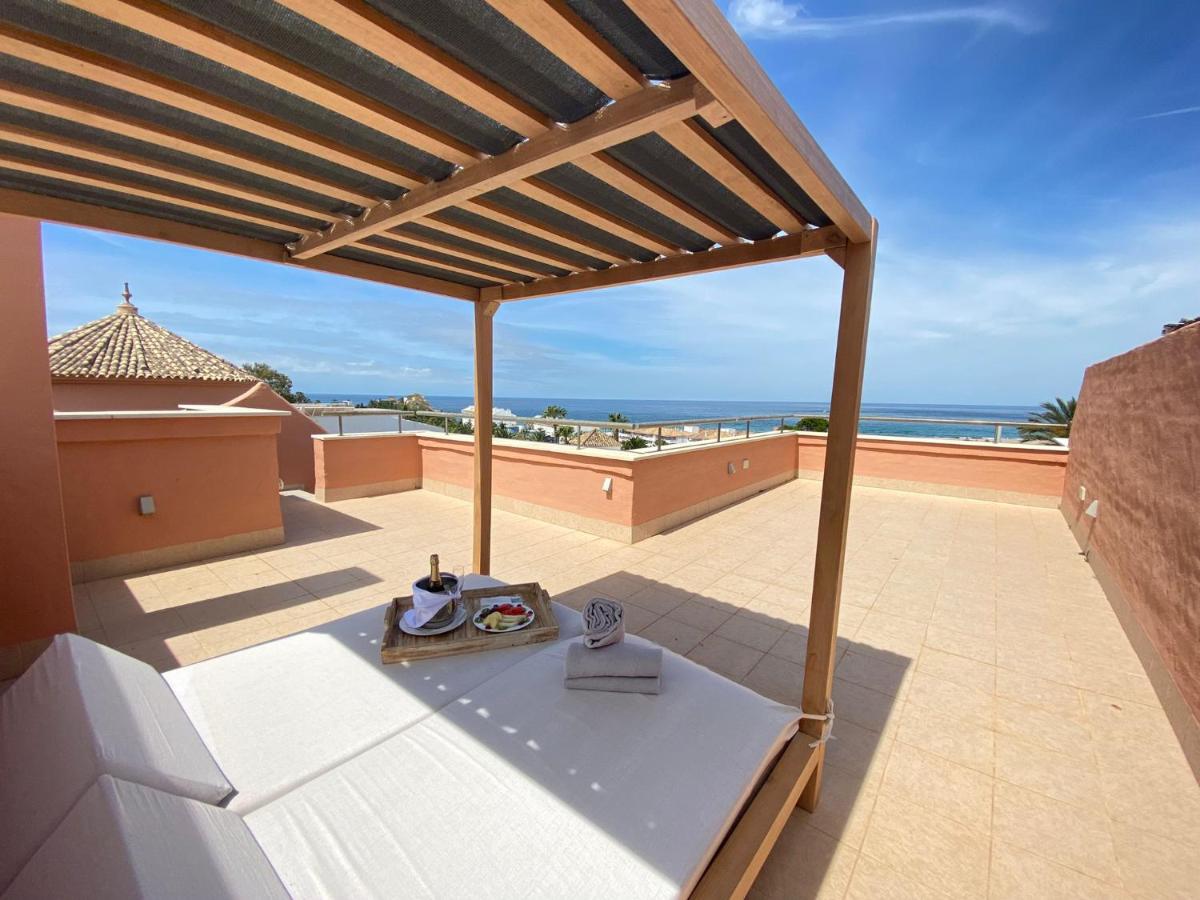 Un balcón o terraza de El Cortijo de Zahara by QHotels