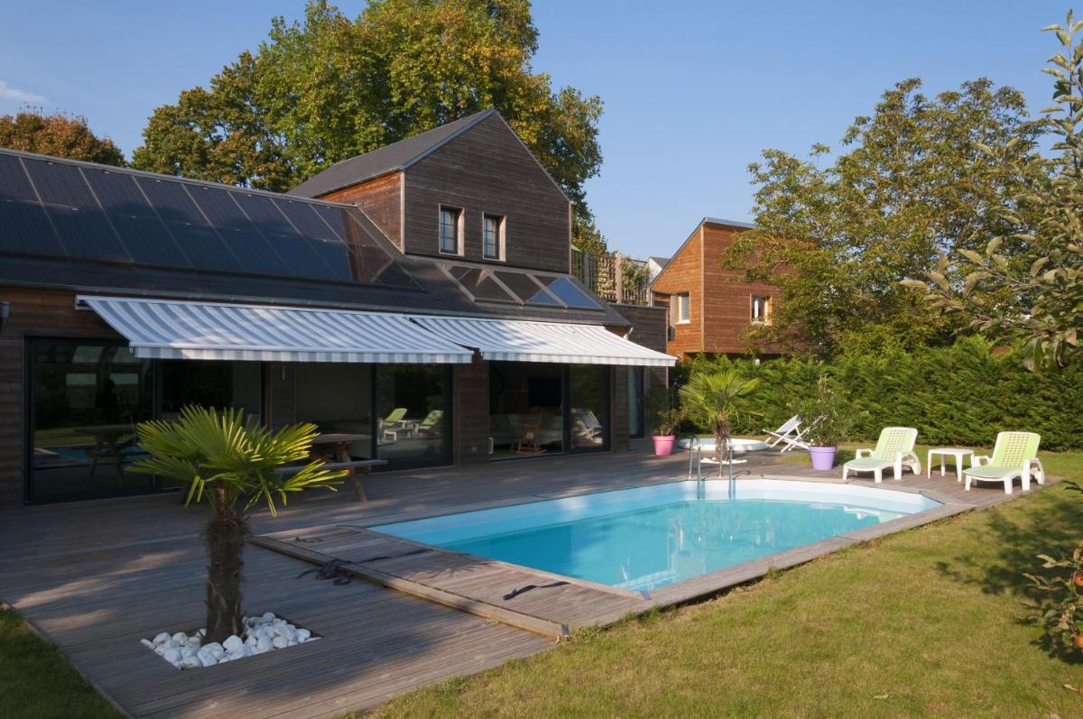 Le Lagon - Housity