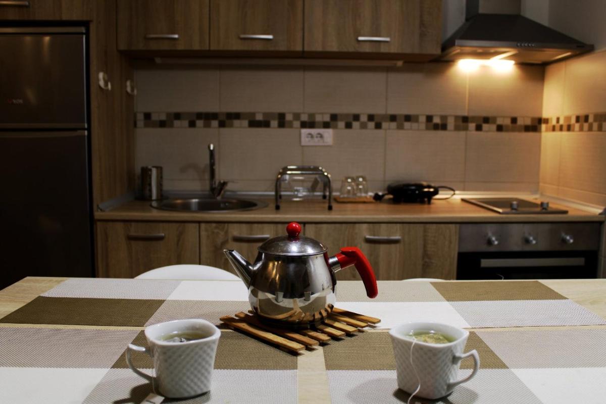 Leninova Apartment - Housity