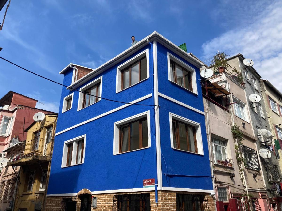 Balat/Newly decorated house in historical district - Housity