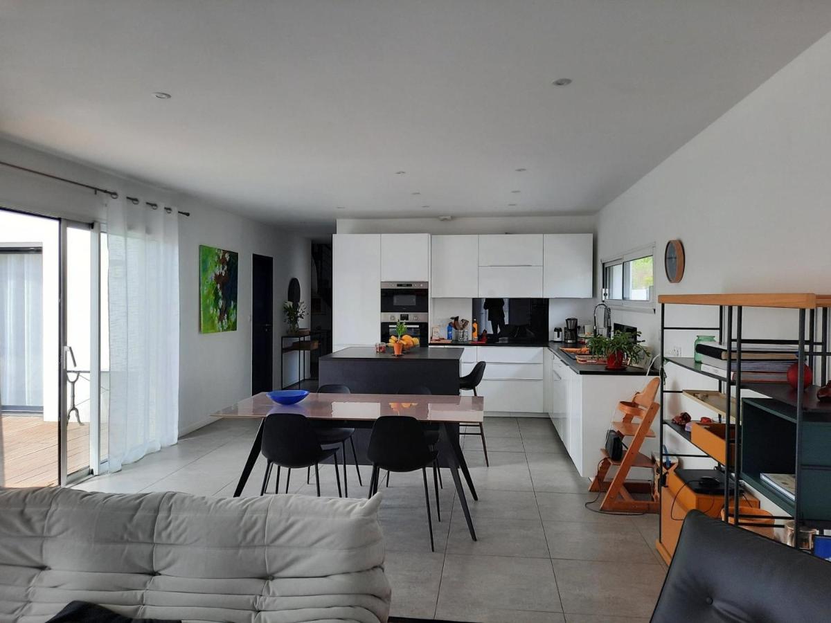 Maison d'Architecte T4 avec Jardin et Terrasse près du Marché de Quintaou à Anglet - FR-1-239-758 - Housity