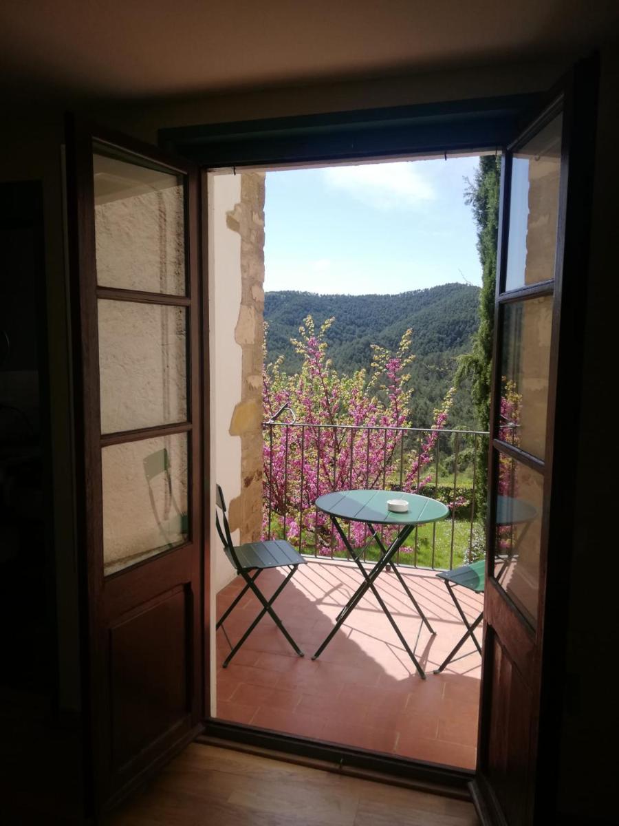 CAL TÒFONES, 1er 1a. Apartament turístic a Borredà, 08619-Barcelona - Housity