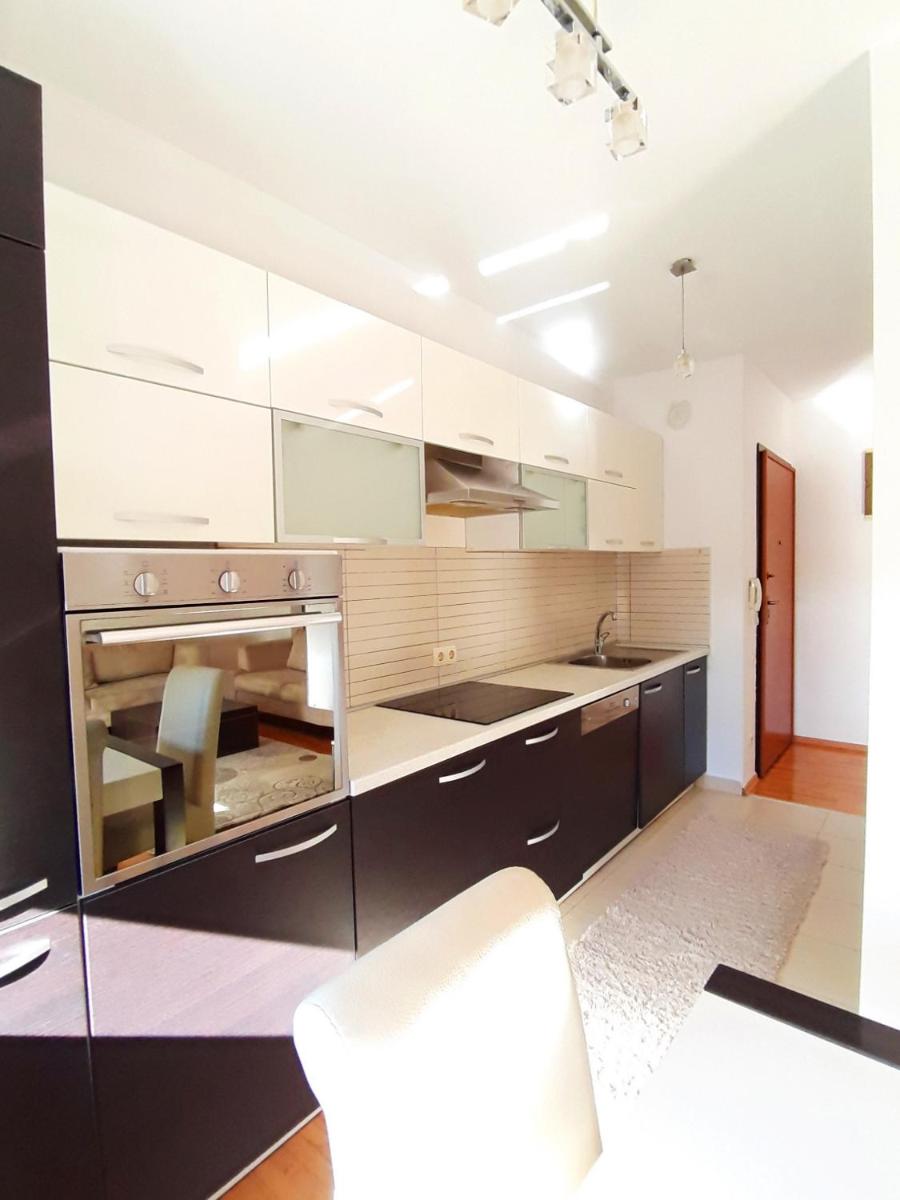 Lovely 1-bedroom apartment in Prishtina - Hizvo